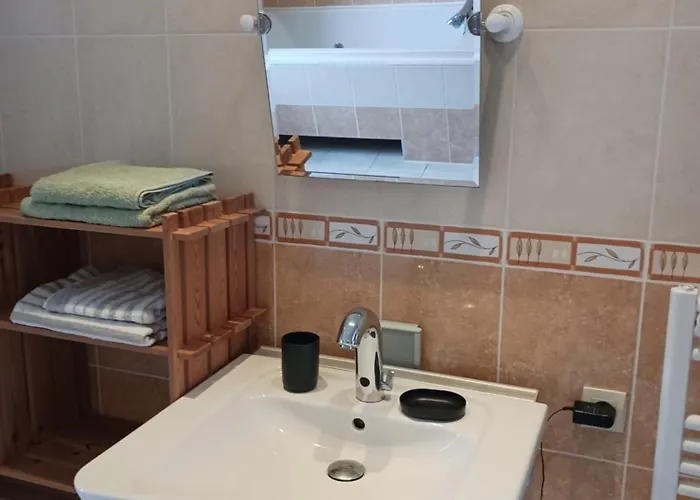 Bed & Breakfast La Farfelue 3*